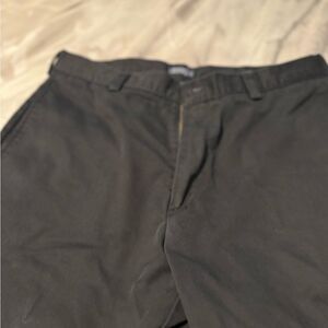Men’s Izod heavy duty gray‎ pants. Rustic durable great quality. 34x30
